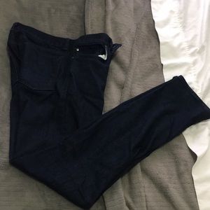 Jeans (“the traveler” by banana)